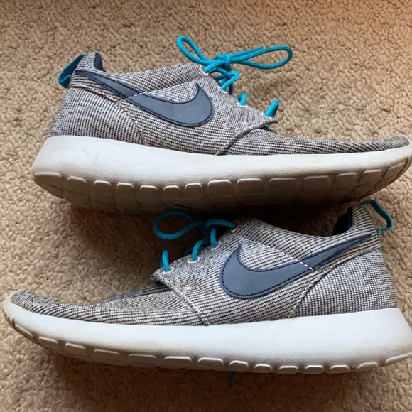 Nike roshe runs - Picture 3 of 5
